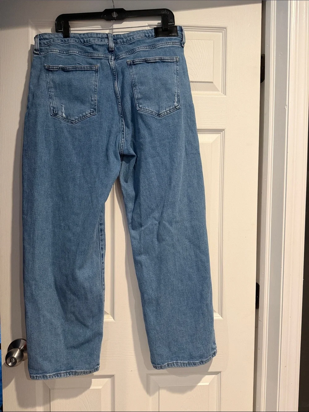 Men's Straight Light Blue Distressed Jeans